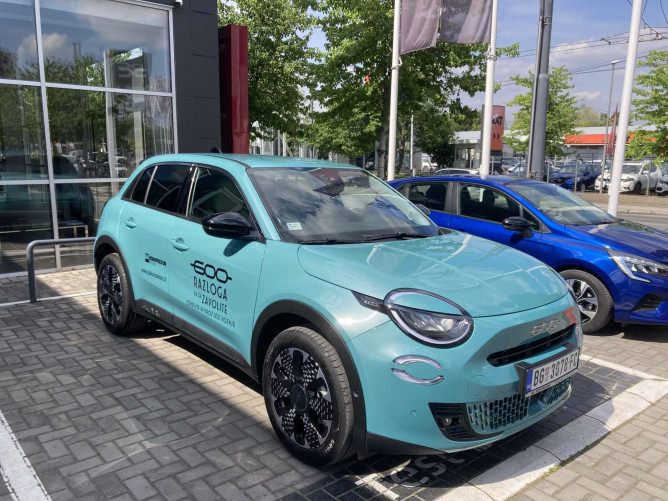 FIAT 600 1.2 136KS MHEV DCT6 La Prima 