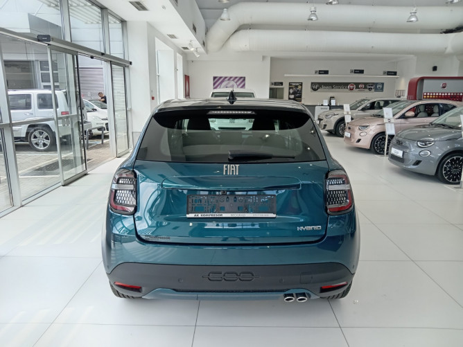 FIAT 600 1.2 136KS MHEV DCT6 Style Comfort 