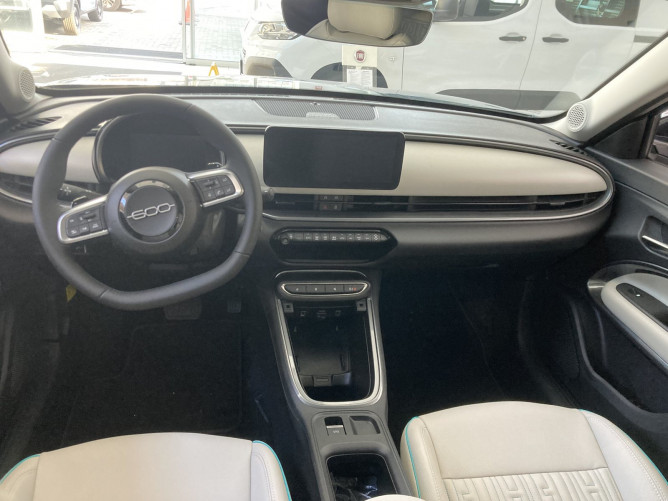 FIAT 600 1.2 136KS MHEV DCT6 La Prima 