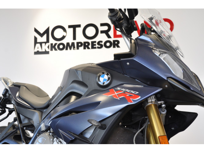 BMW S 1000 XR 