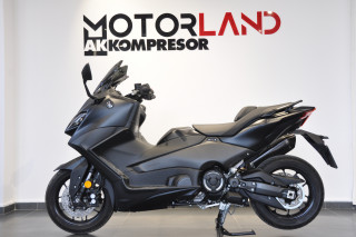 Yamaha T MAX 