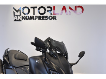 Yamaha T MAX 