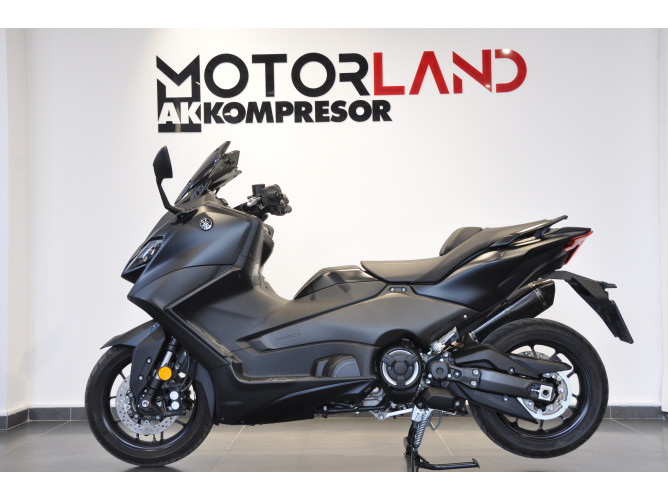 Yamaha T MAX 