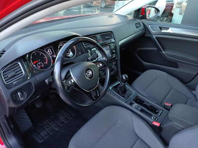 Volkswagen Golf 7 1.6 TDI Comfort 