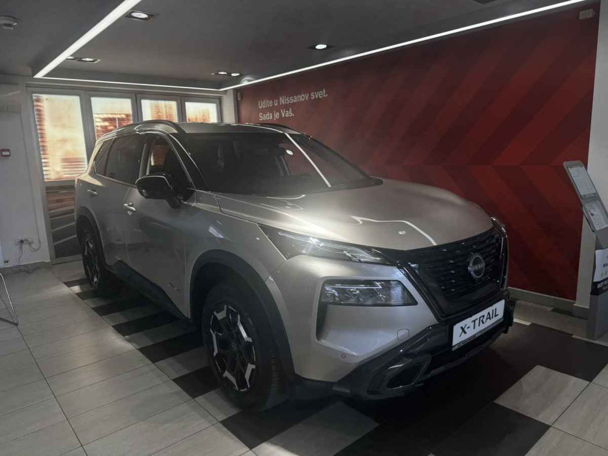 X-TRAIL N-TREK E-POWER 4WD