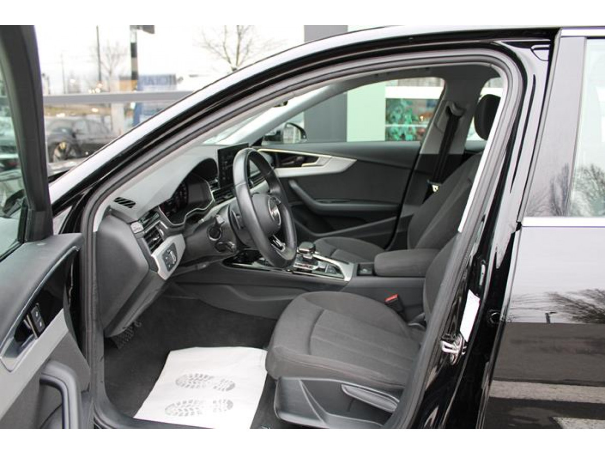 Audi A4 2.0 TFSI Hybrid 