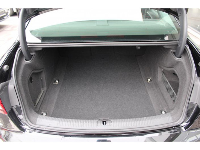 Audi A4 2.0 TFSI Hybrid 