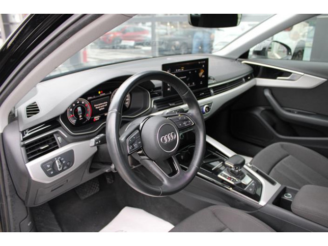Audi A4 2.0 TFSI Hybrid 