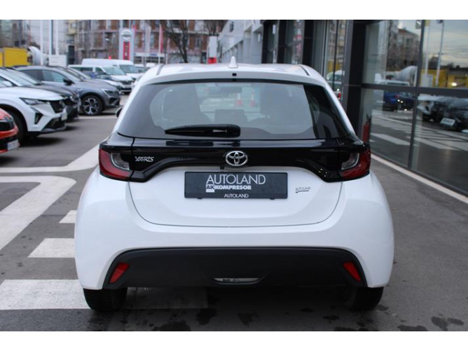 Toyota Yaris 1.5 Luna 