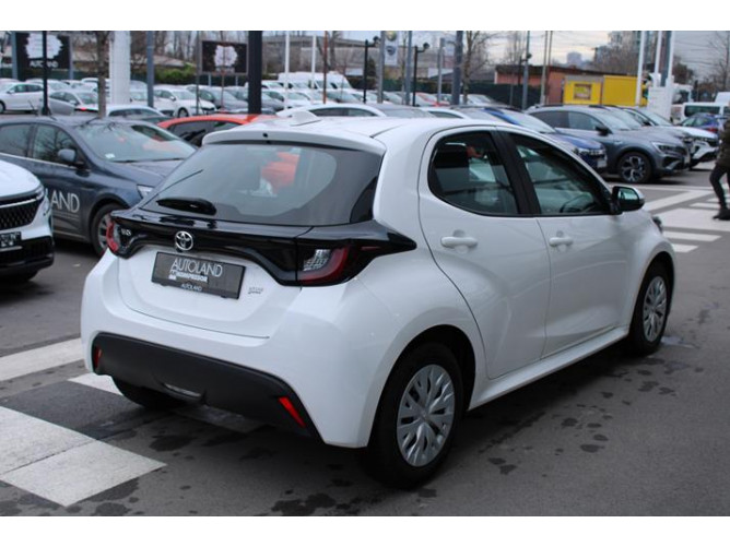 Toyota Yaris 1.5 Luna 