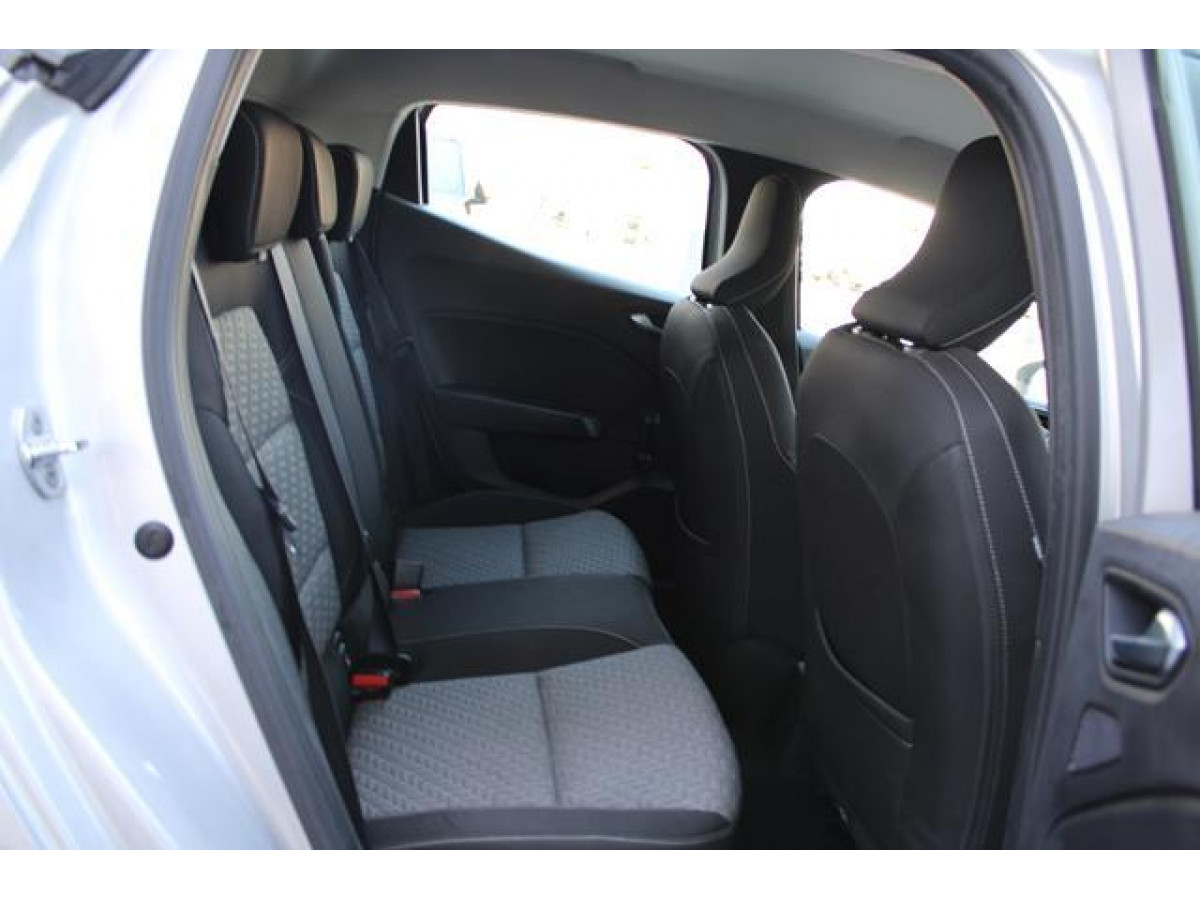 Renault Clio 1.0 tCe CVT 