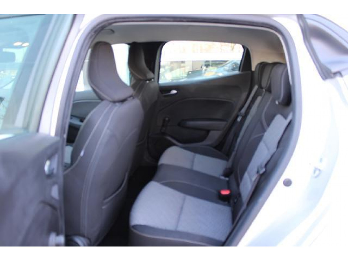 Renault Clio 1.0 tCe CVT 