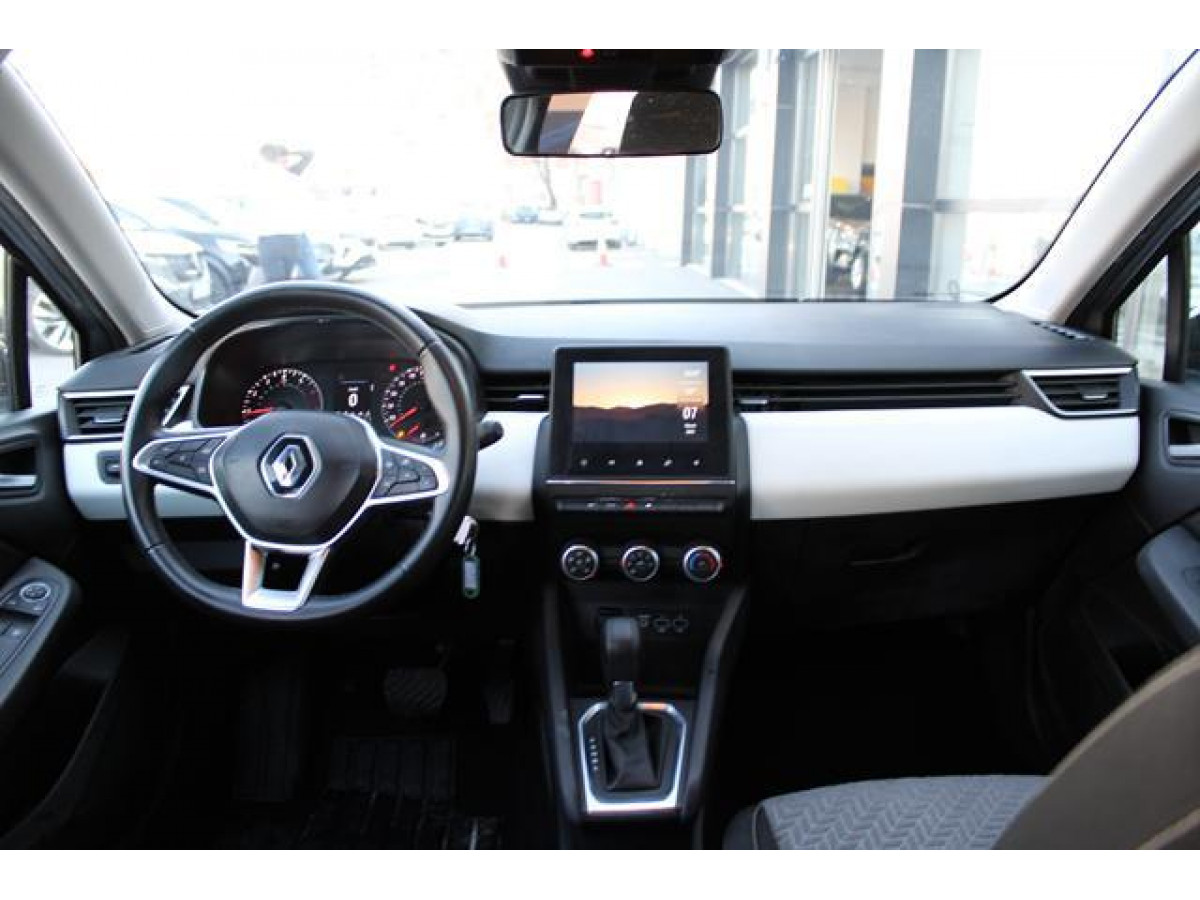 Renault Clio 1.0 tCe CVT 