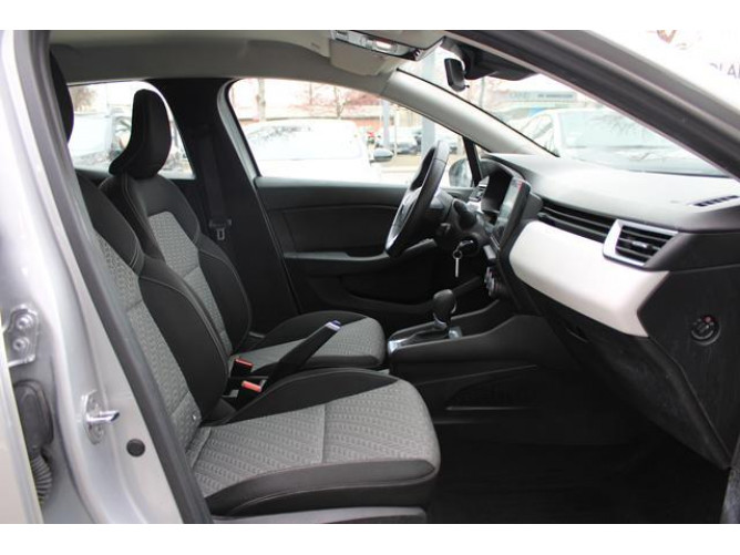 Renault Clio 1.0 tCe CVT 