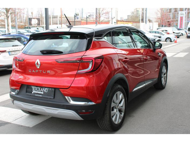 Renault Captur 1.0 tCe Intens 