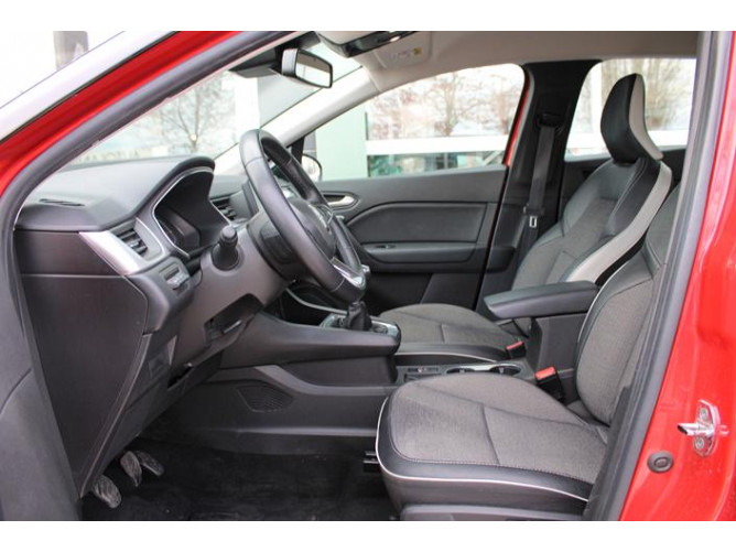 Renault Captur 1.0 tCe Intens 
