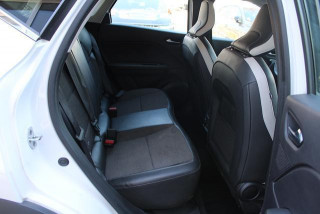 Renault Captur 1.0 tCe Intense 