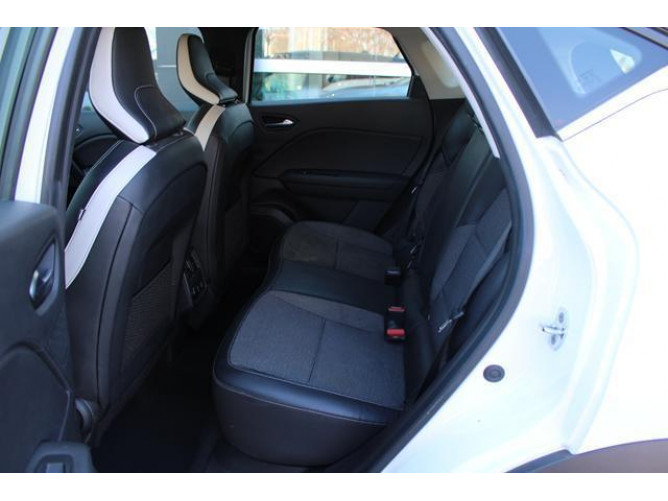 Renault Captur 1.0 tCe Intense 