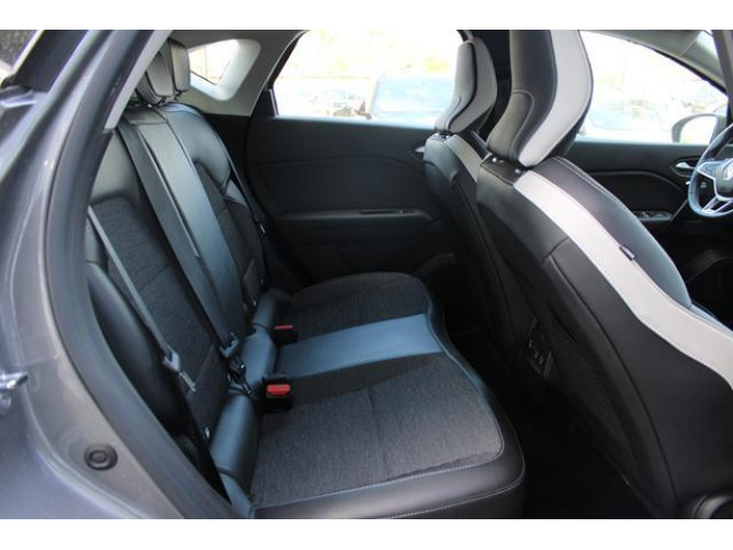 Renault Captur 1.0 tCe Intens 