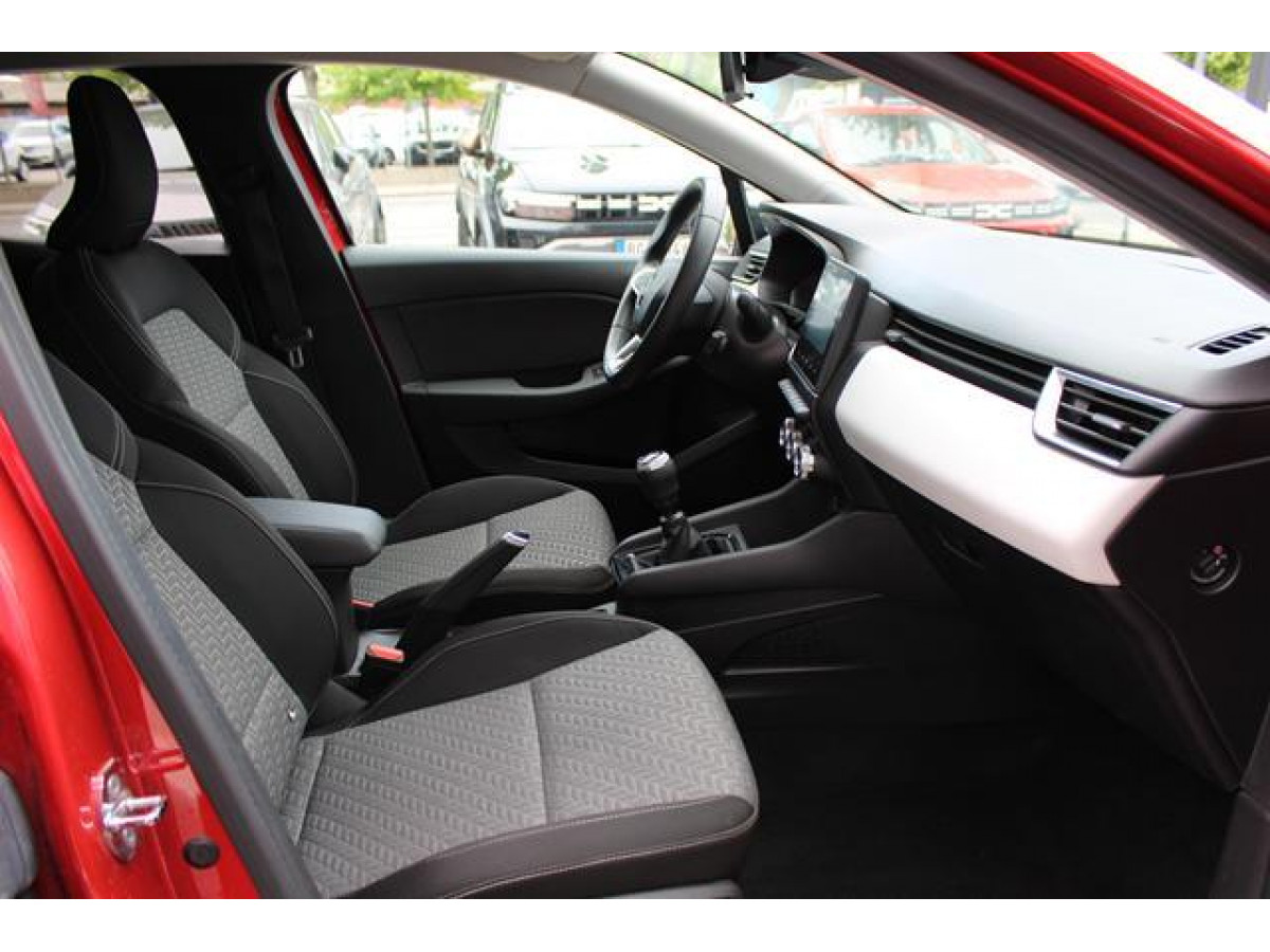 Renault Clio 1.0 tCe Intens 