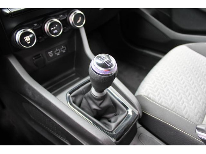 Renault Clio 1.0 tCe Intens 