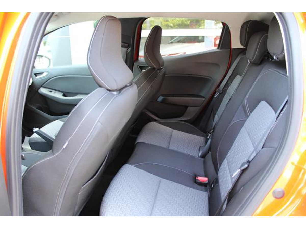 Renault Clio 1.0 TCE Intens 