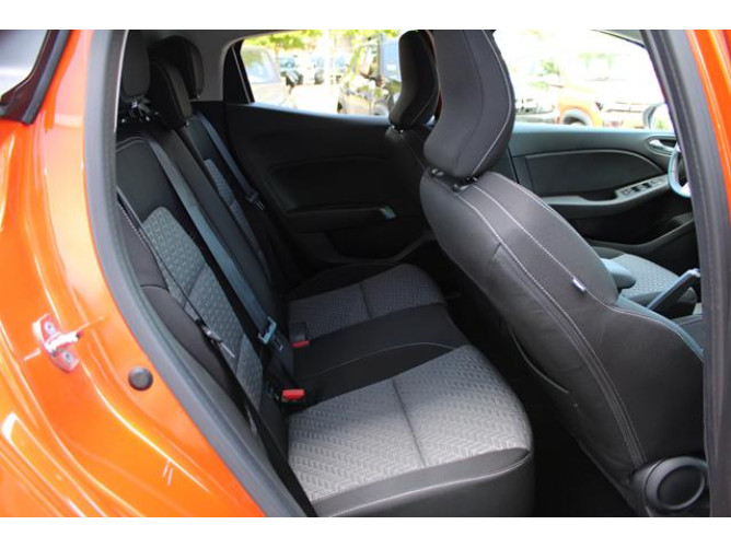 Renault Clio 1.0 TCE Intens 