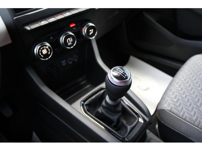 Renault Clio 1.0 TCE Intens 