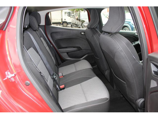 Renault Clio 1.0 TCE Intens 