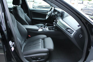 BMW 520 2.0 D XDRIVE 