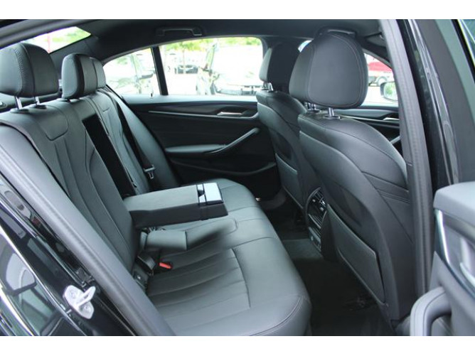 BMW 520 2.0 D XDRIVE 