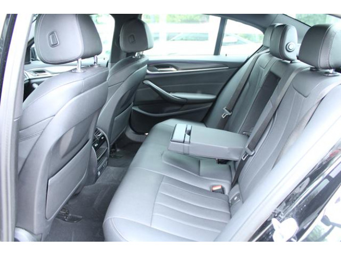BMW 520 2.0 D XDRIVE 