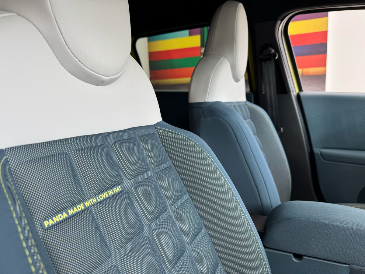 Fiat Grande Panda 1.2 100KS HIBRID eDCT  LA PRIMA 