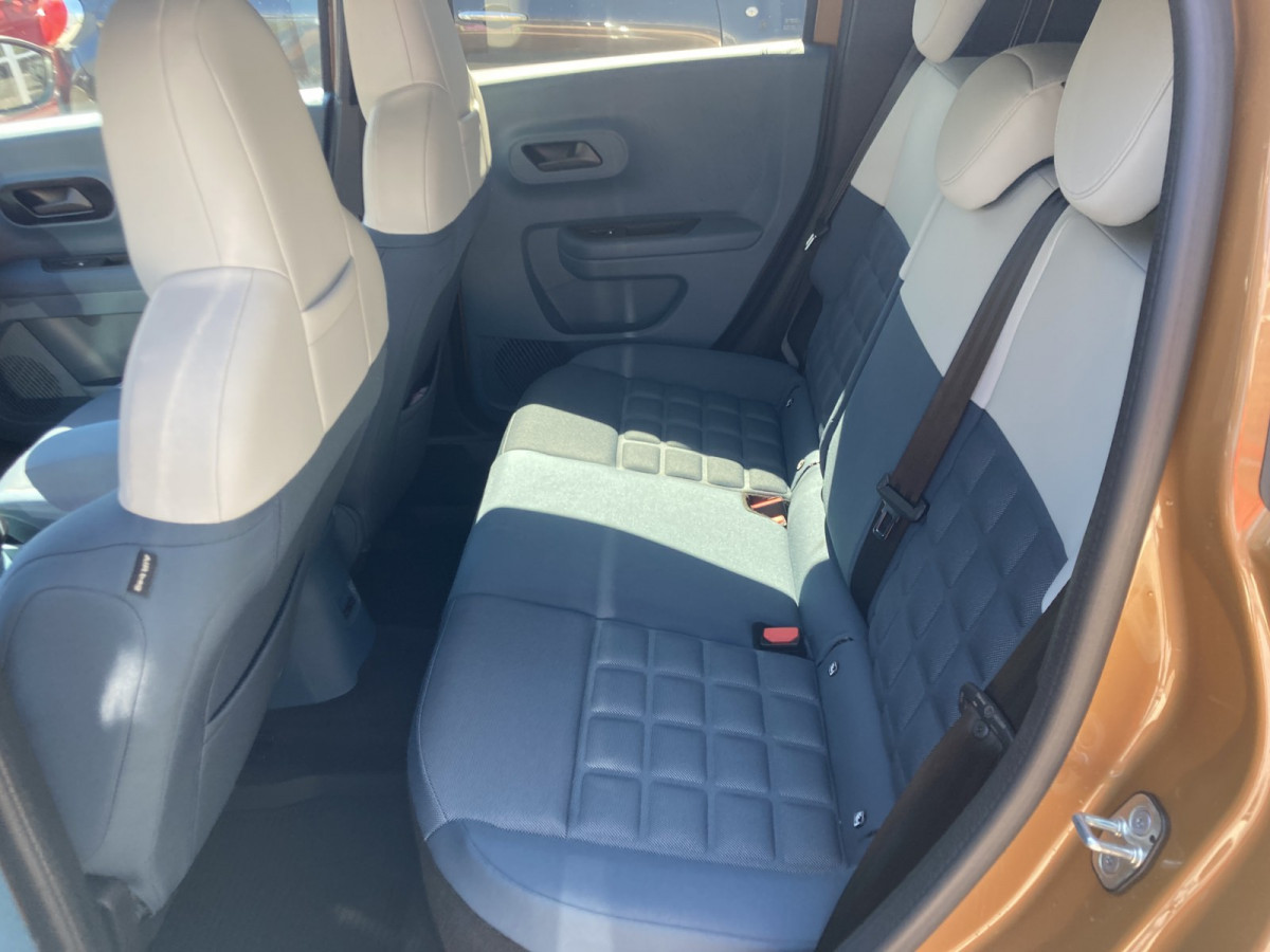 Fiat Grande Panda 1.2 100KS HIBRID eDCT LA PRIMA DEMO