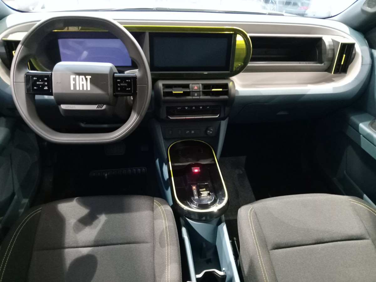 Fiat Grande Panda 1.2 100KS HIBRID eDCT ICON + TECH 