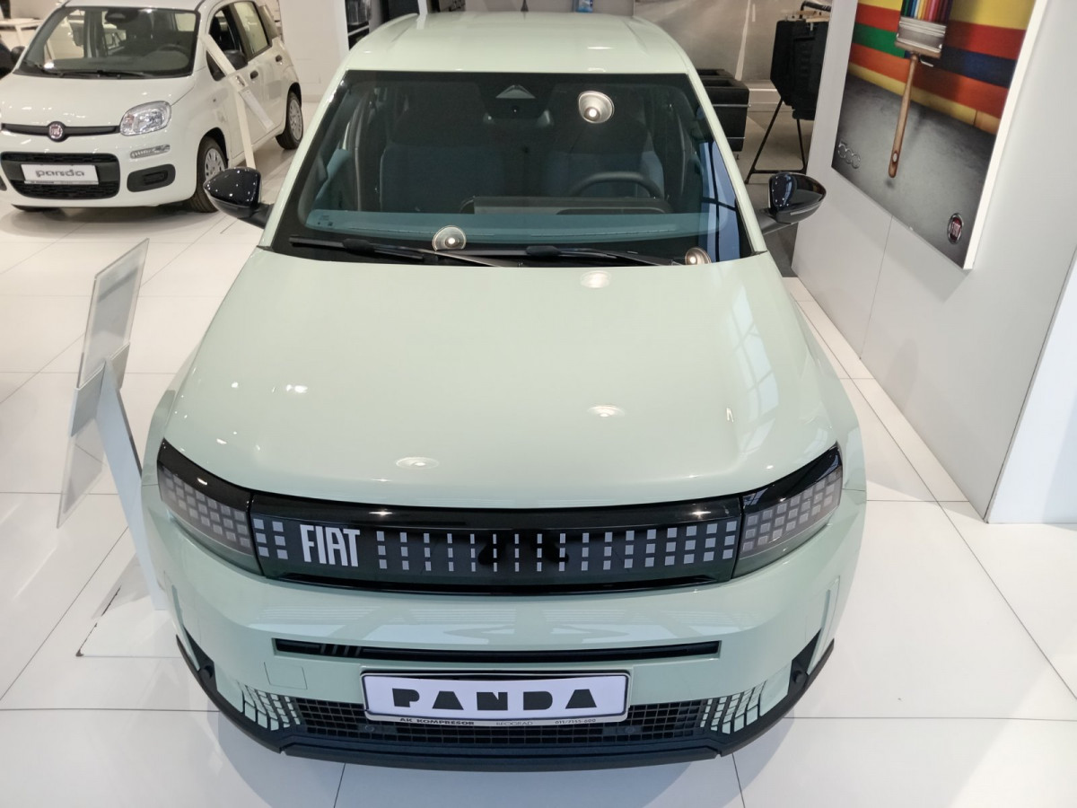 Fiat Grande Panda 1.2 100KS HIBRID eDCT ICON + TECH 
