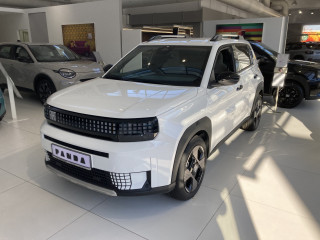 Fiat Grande Panda 1.2 100KS HIBRID eDCT  LA PRIMA 