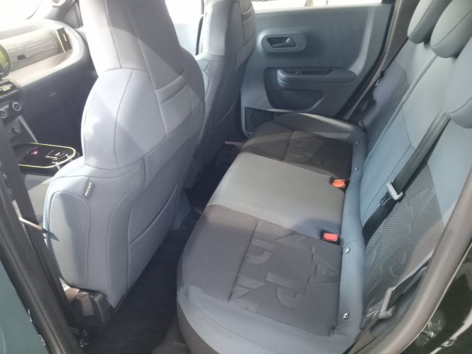 Fiat Grande Panda 1.2 100KS HIBRID eDCT ICON + STYLE 