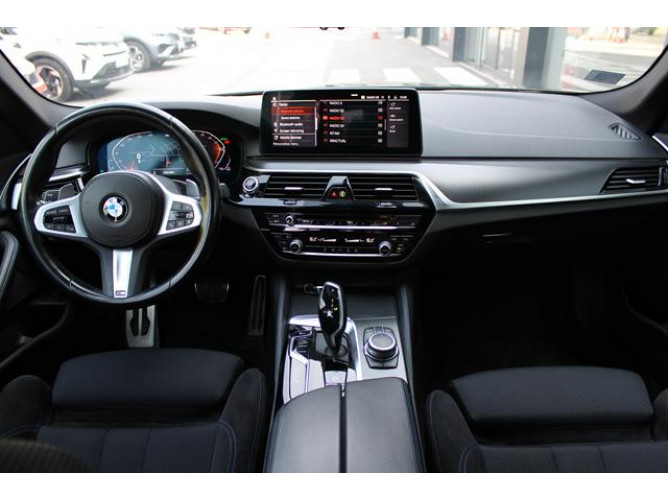 BMW 520 2.0D XDRIVE M 
