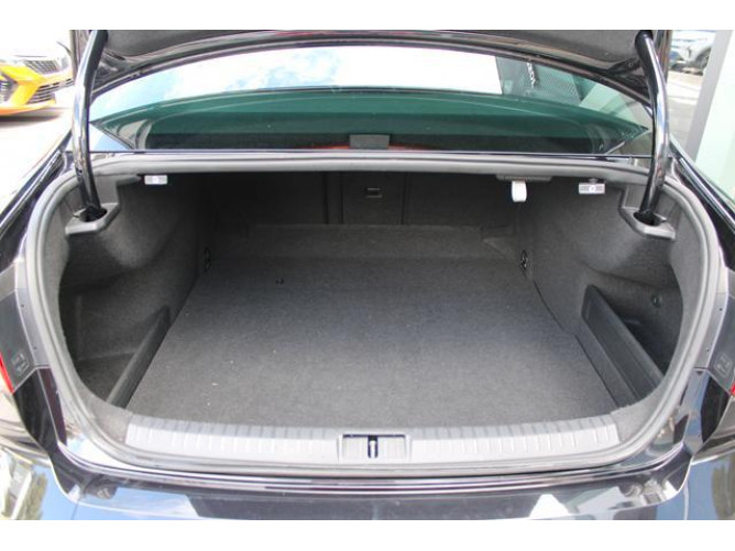Volkswagen Passat B8 2.0 TDI DSG 