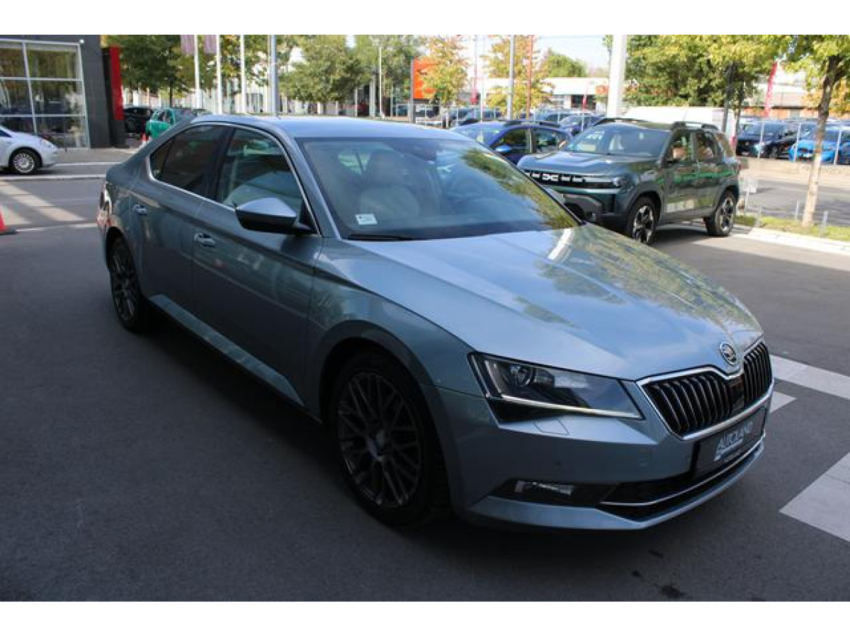Škoda Superb 2.0 TDI STYLE 4X4 
