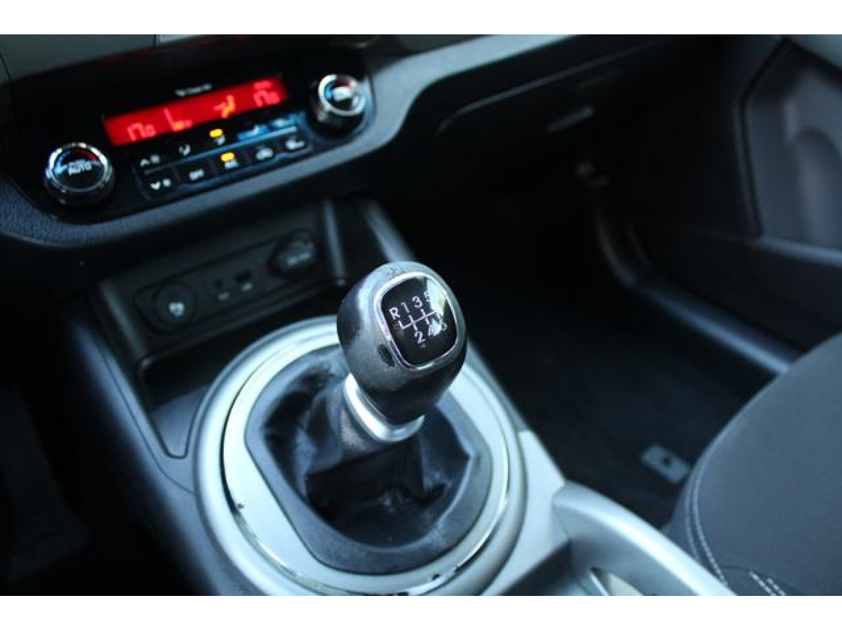 Kia Sportage 1.7 CRDI EX MT 