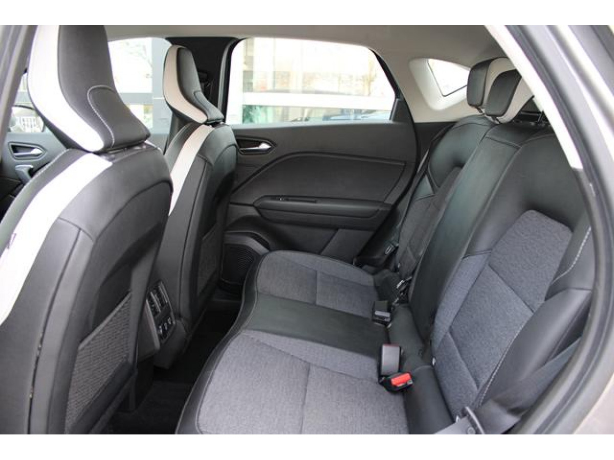 Renault Captur 1.0 tCe Intens 