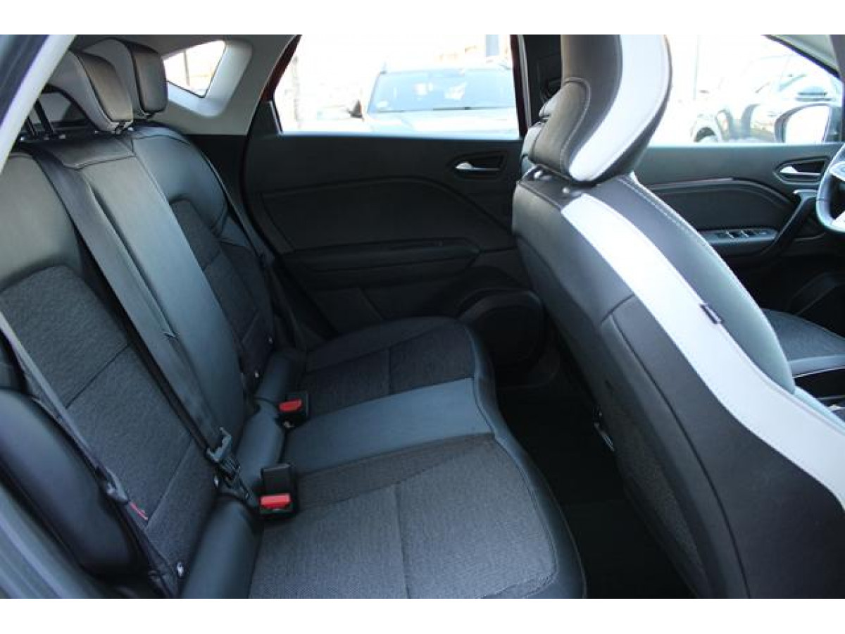 Renault Captur 1.3 tCe Hyb. DCT In. 