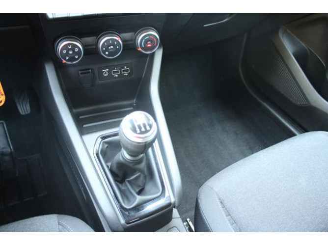 Renault Clio 1.0 sCe 