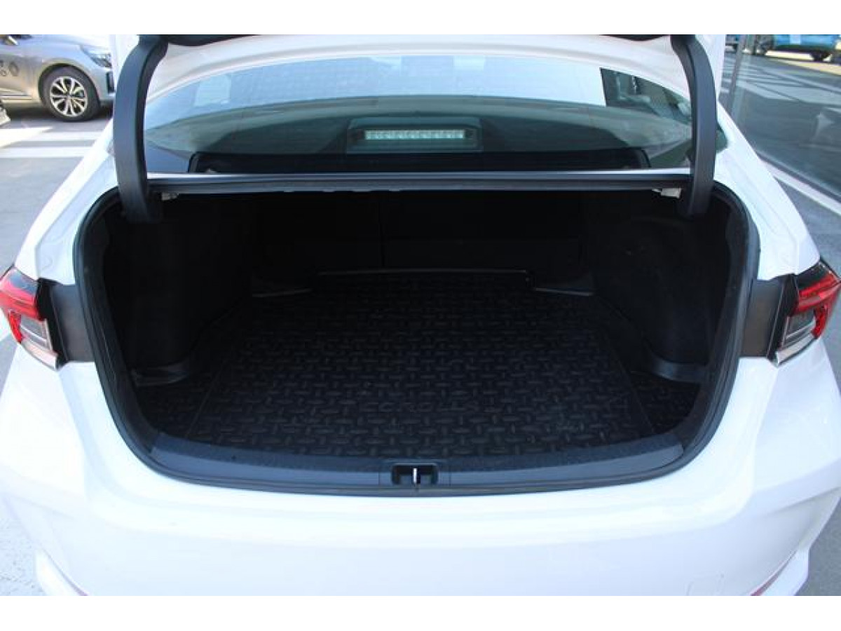 Toyota Corolla 1.5 Luna 