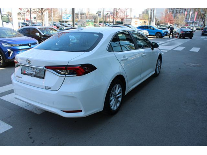 Toyota Corolla 1.5 Luna 