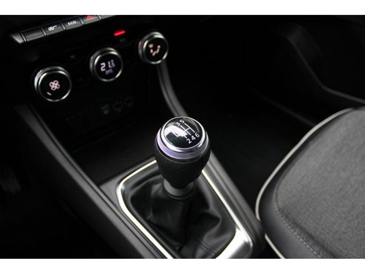 Renault Captur 1.0 tCe Intens 