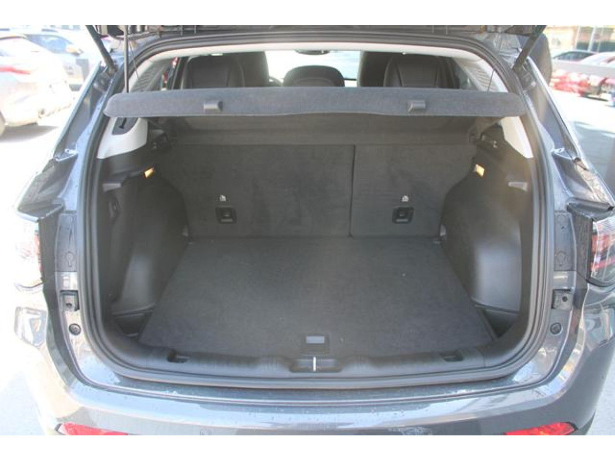 Jeep Compass 1.5 MHEV DCCT 