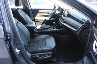 Jeep Compass 1.5 MHEV DCCT 